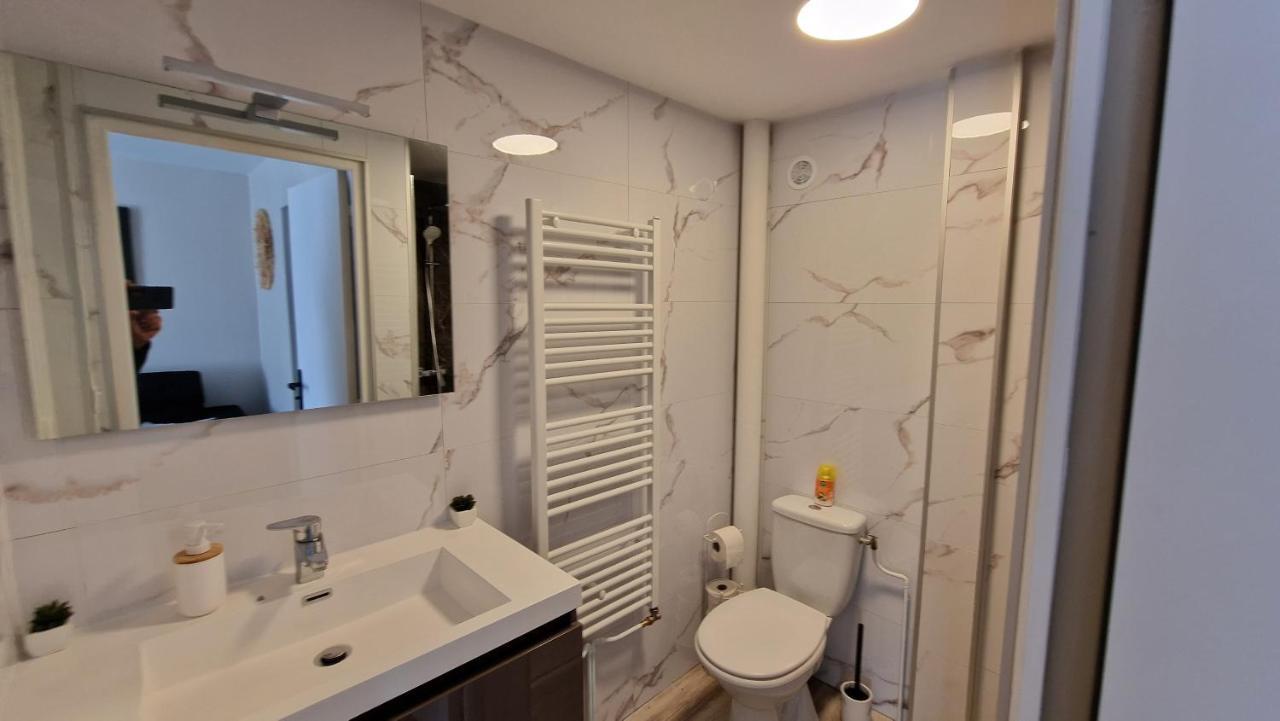 La Symphonie Apartment Charleville-Mezieres Bagian luar foto